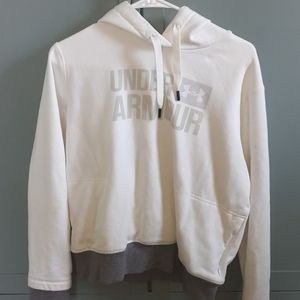 White Under Armour sweatshirt